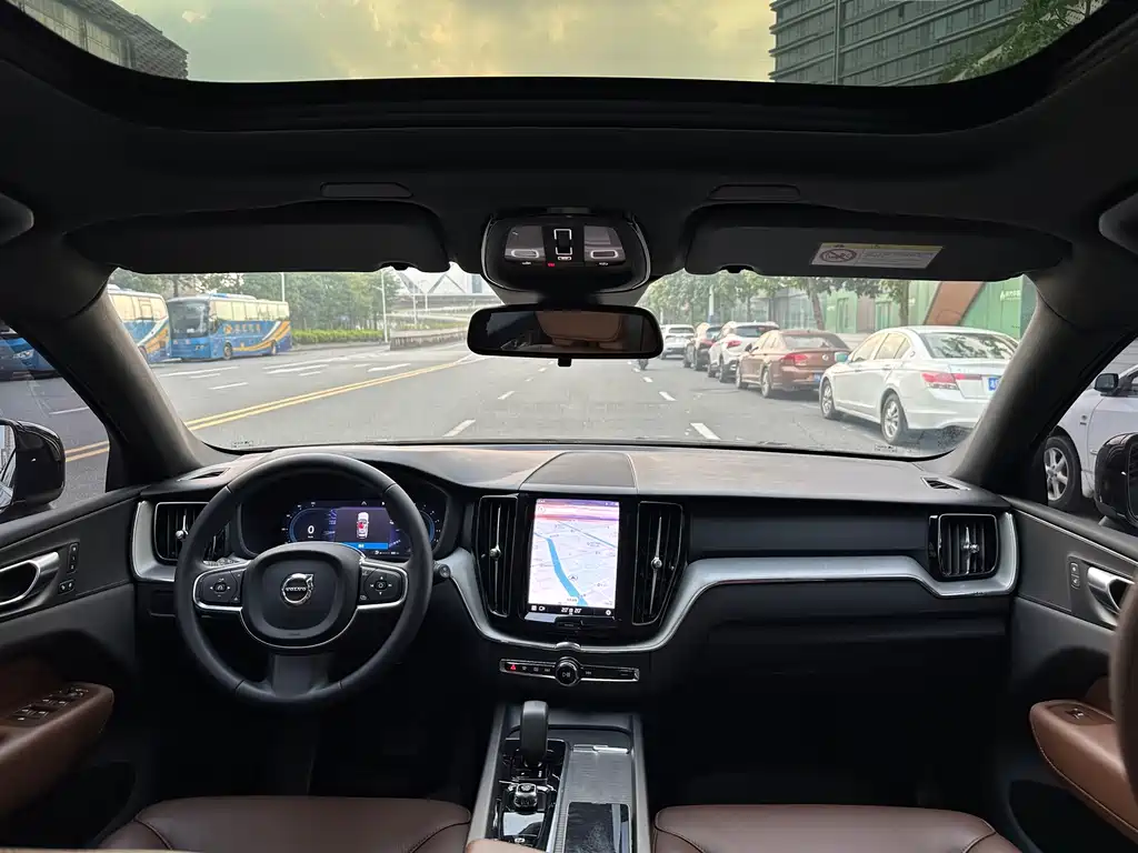 Volvo XC60 — миниатюра 13