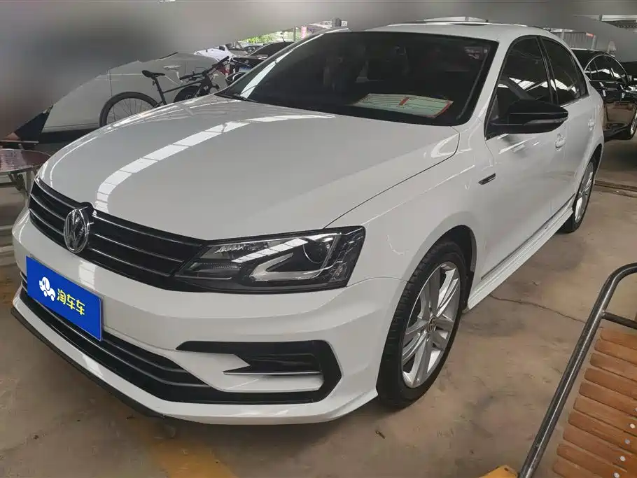 Volkswagen Sagitar 2018 280TSI DSG Shine Dynamic Edition
