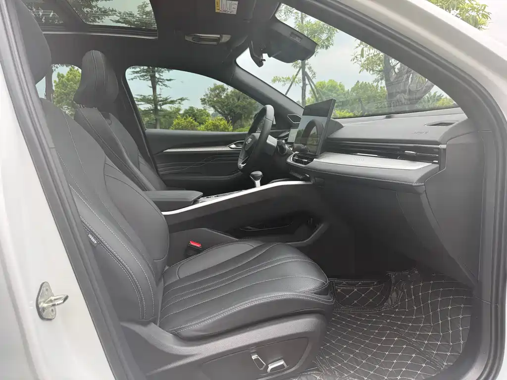 Geely Xingrui — миниатюра 10