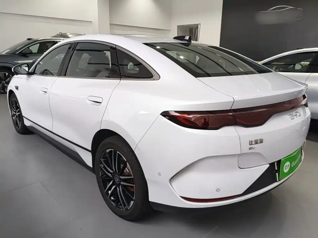 BYD Qin L — миниатюра 5