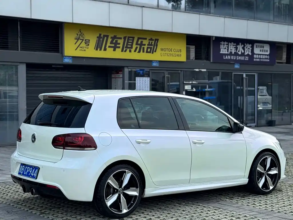 Volkswagen Golf (Import) — миниатюра 4