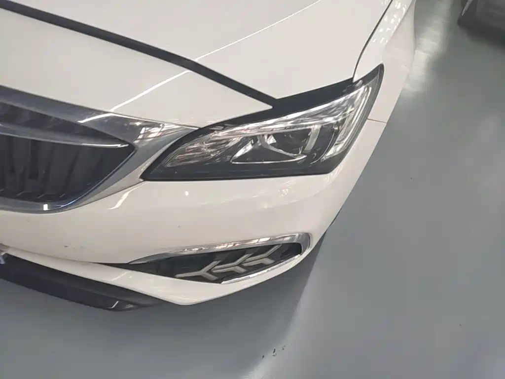 Buick Verano — миниатюра 24