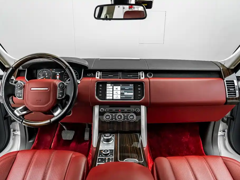 Land Rover Range Rover — миниатюра 27