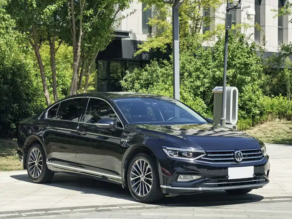 Volkswagen Magotan — миниатюра 3