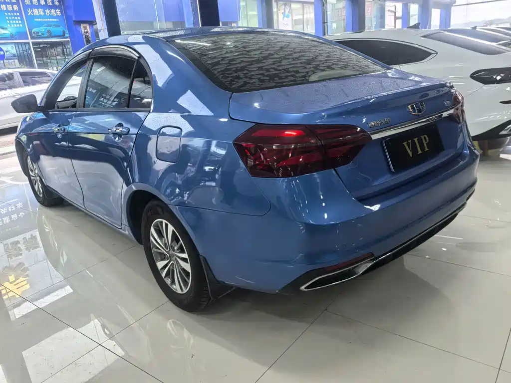 Geely Emgrand — миниатюра 5