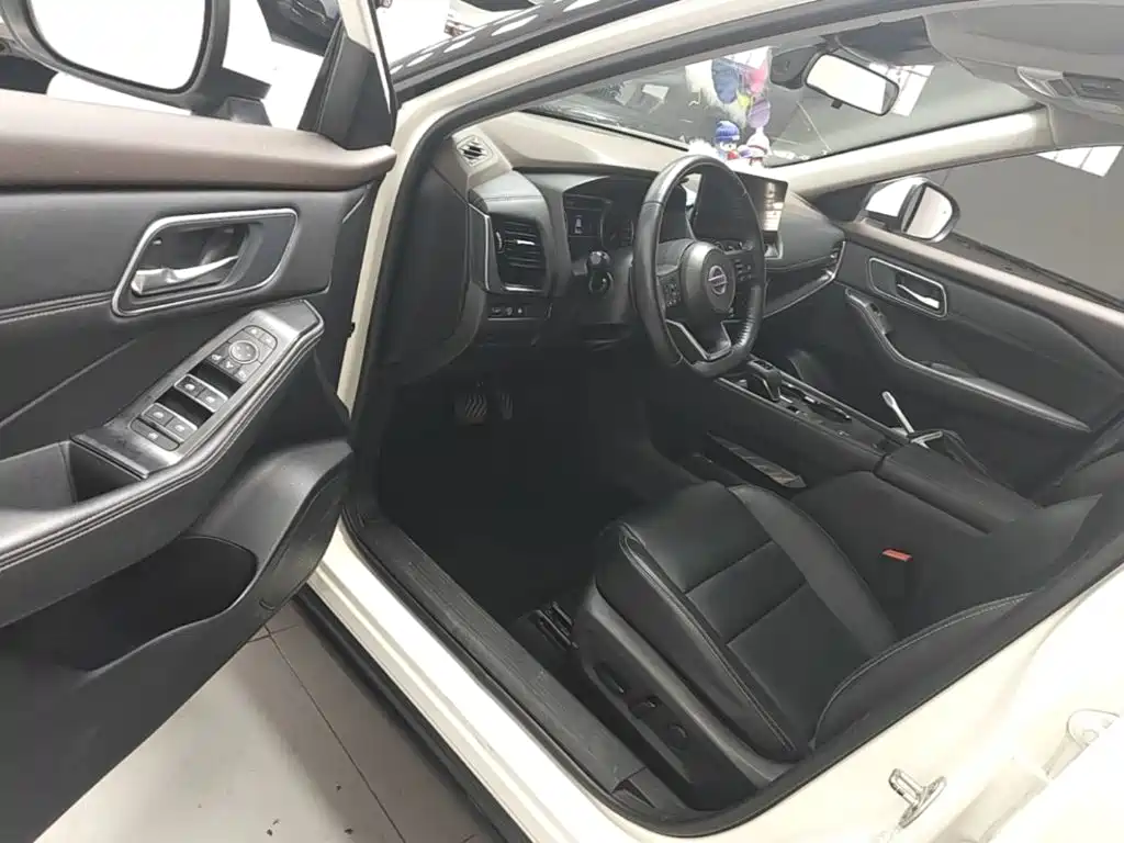 Nissan X-Trail — миниатюра 16