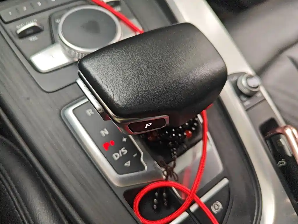 Audi A4L — миниатюра 10