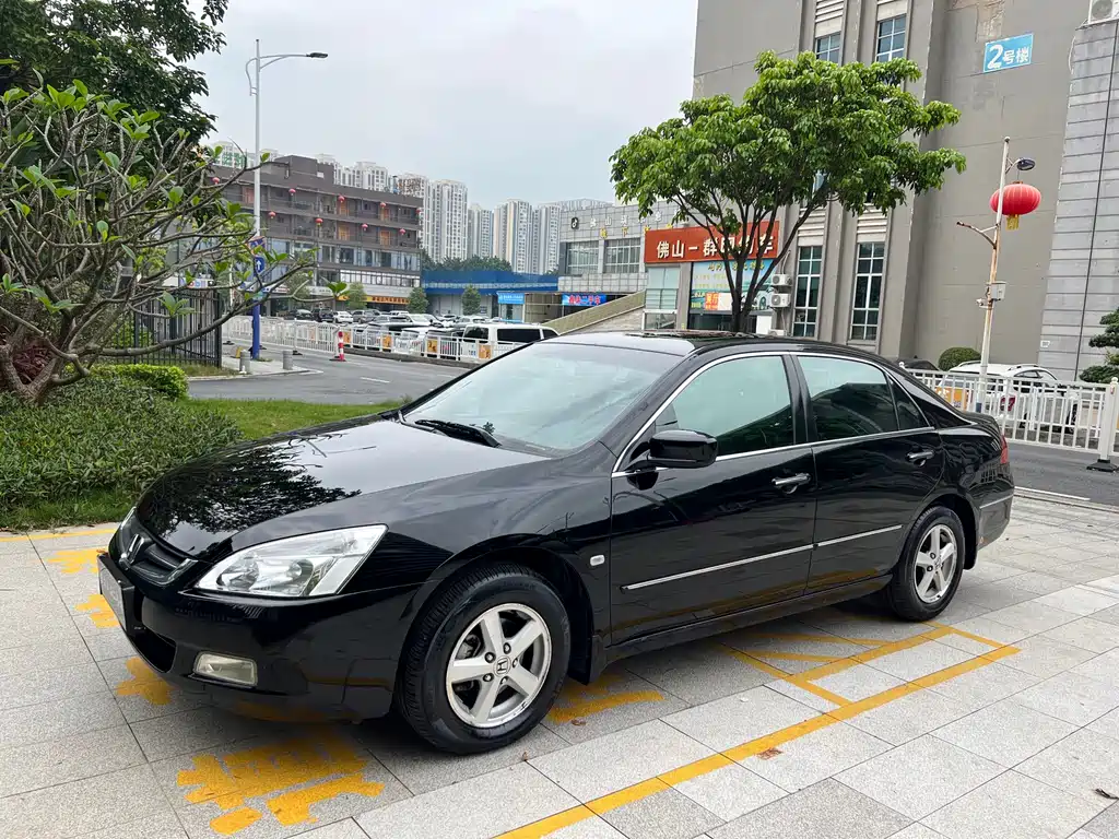 Honda Accord 2007 2.4L AT Luxury