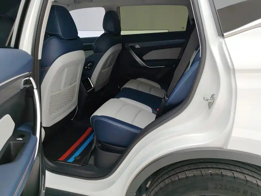 Geely Boyue — миниатюра 11