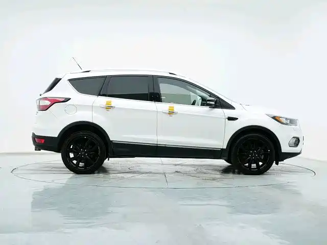 Ford Kuga — миниатюра 6