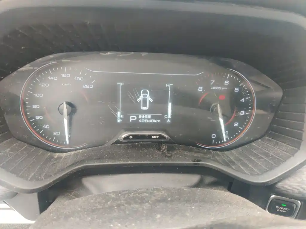 Wuling Jiachen — миниатюра 12
