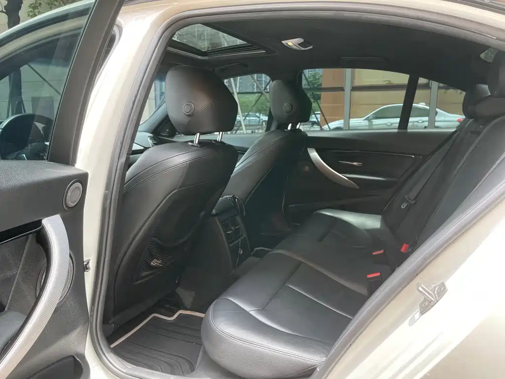BMW 3 Series 3 2017 330i M Sport