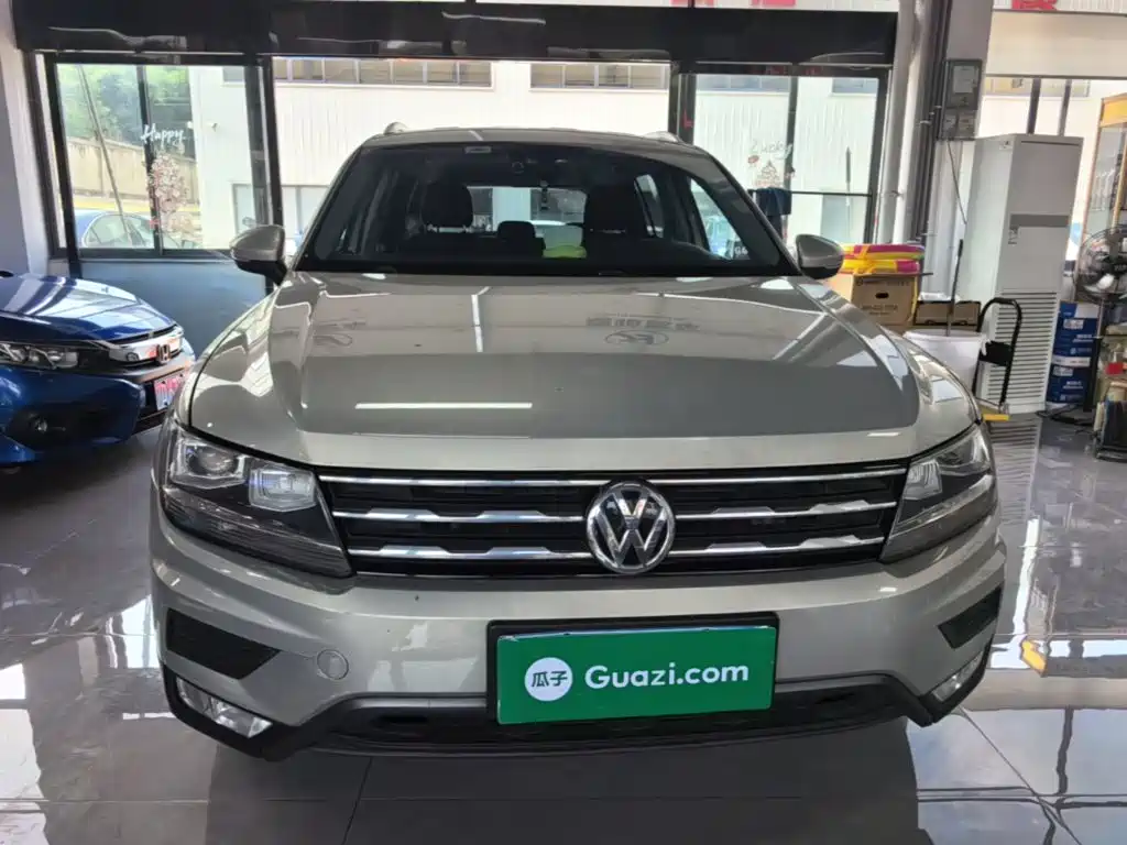 Volkswagen Tiguan L — миниатюра 3
