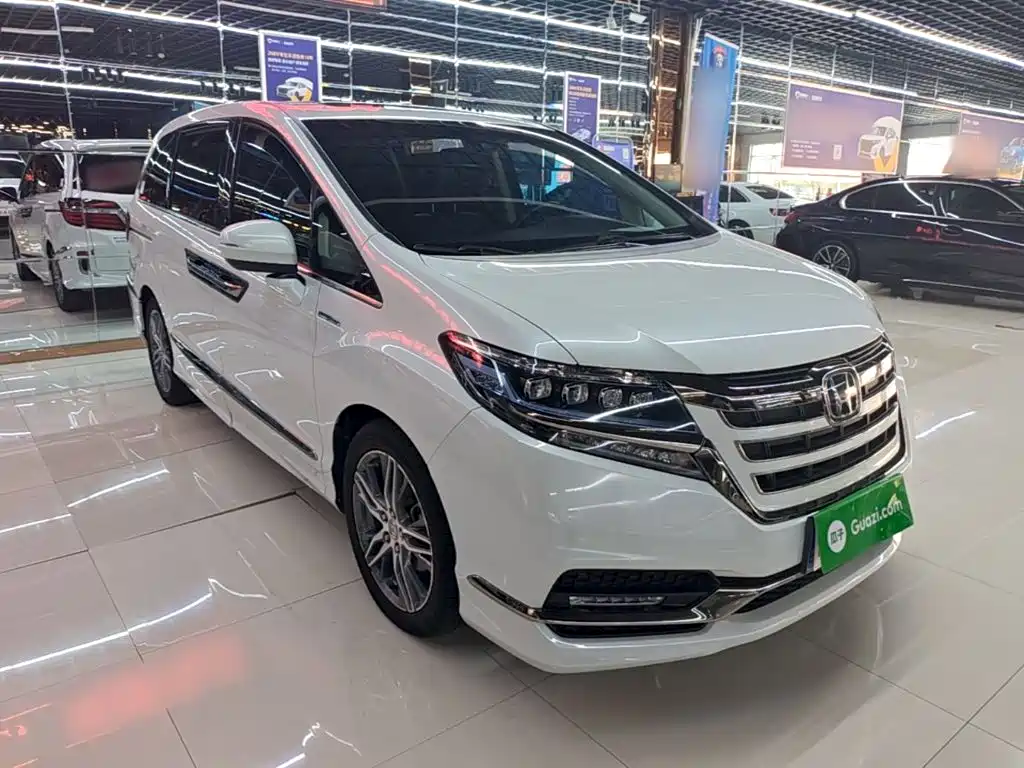 Honda Elysion — миниатюра 4