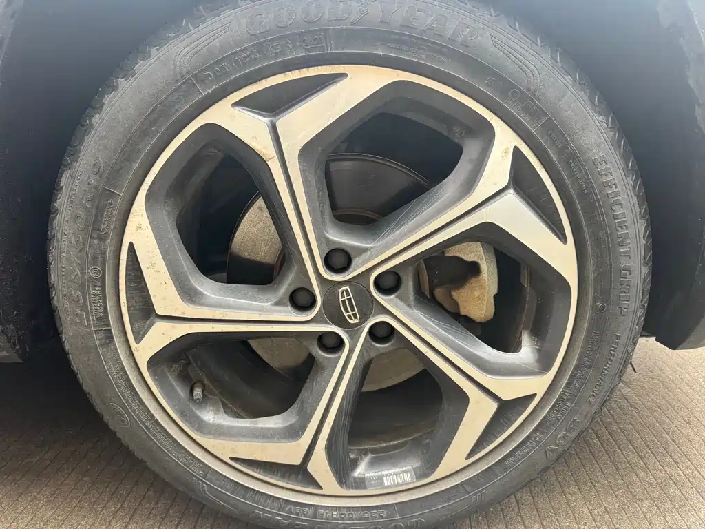 Geely Xingyue L — миниатюра 5