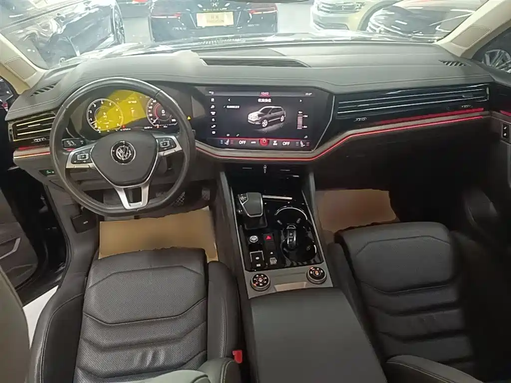 Volkswagen Touareg 2019 3.0TSI VI