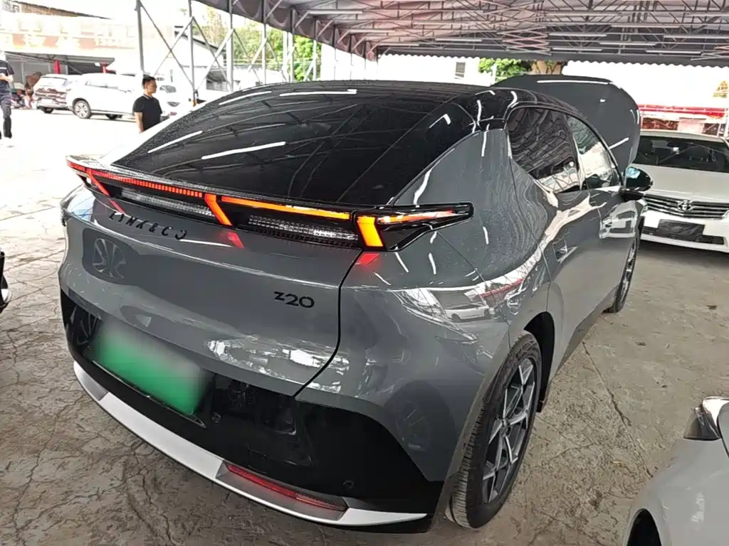 Lynk & Co Z20 — миниатюра 7