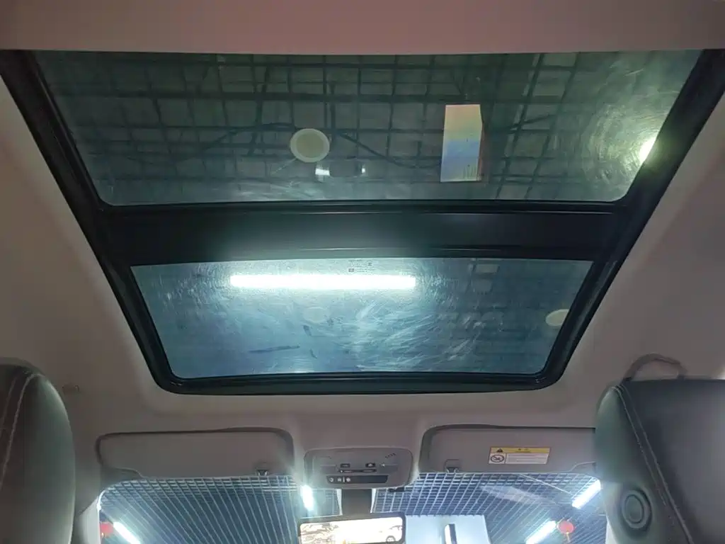 Buick LaCrosse — миниатюра 18