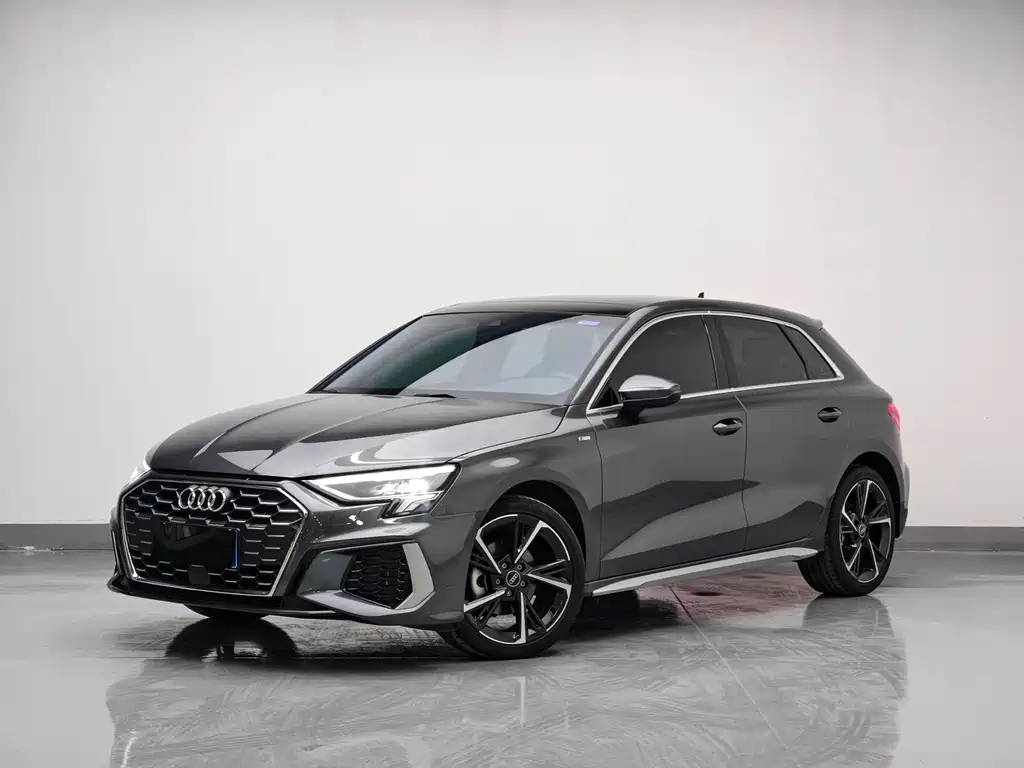 Купить Audi A3