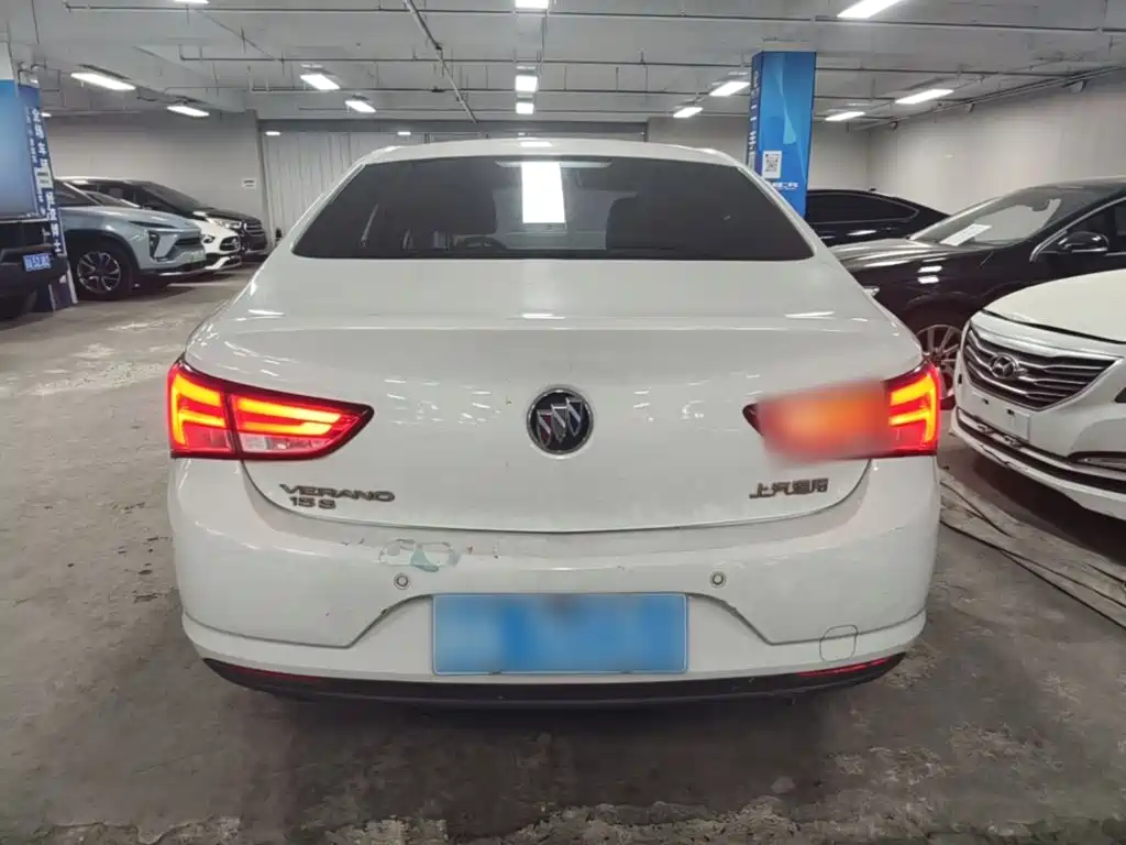 Buick Verano — миниатюра 6