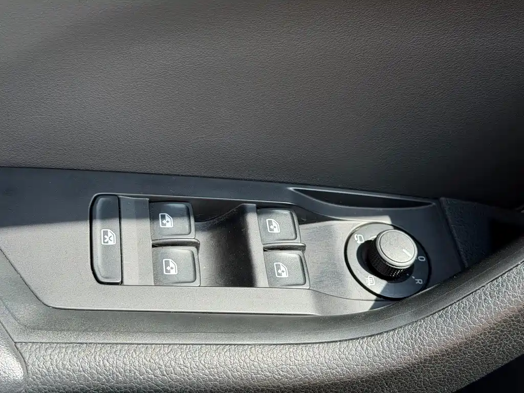 Skoda Superb — миниатюра 19
