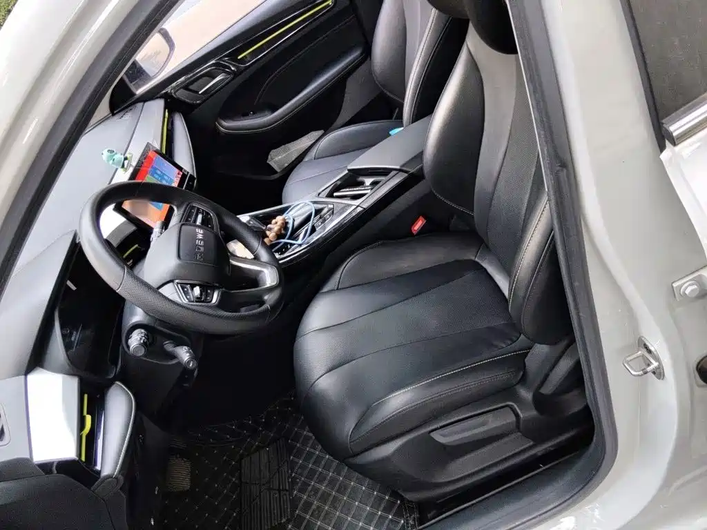 Roewe i5 2021 1.5L CVT