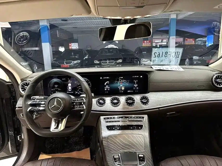 Mercedes-Benz CLS 2021 CLS 300 Luxury