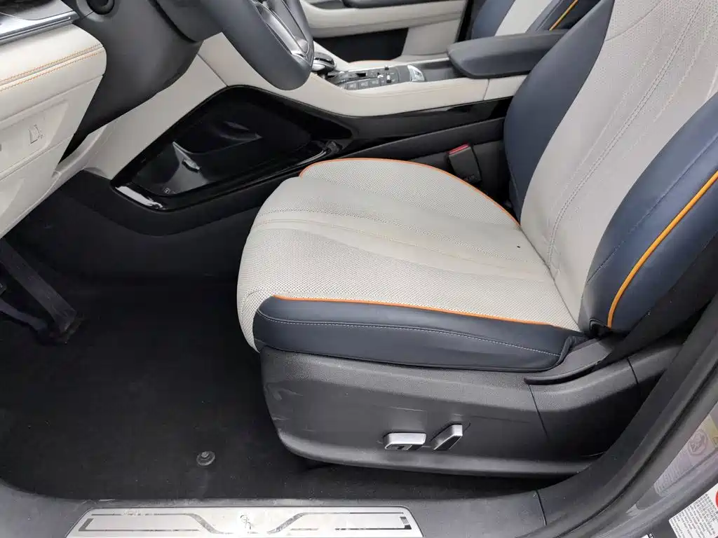 BYD PLUS New Energy — миниатюра 20