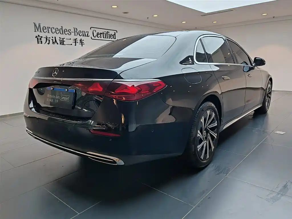 Mercedes-Benz E-Class E 2025 E 300 L Luxury