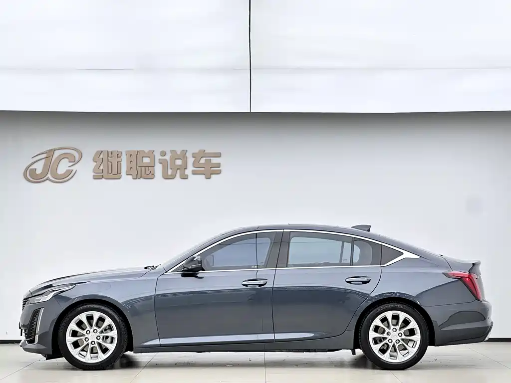 Cadillac CT5 — миниатюра 5