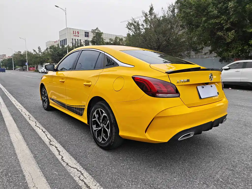 MG MG5 — миниатюра 5