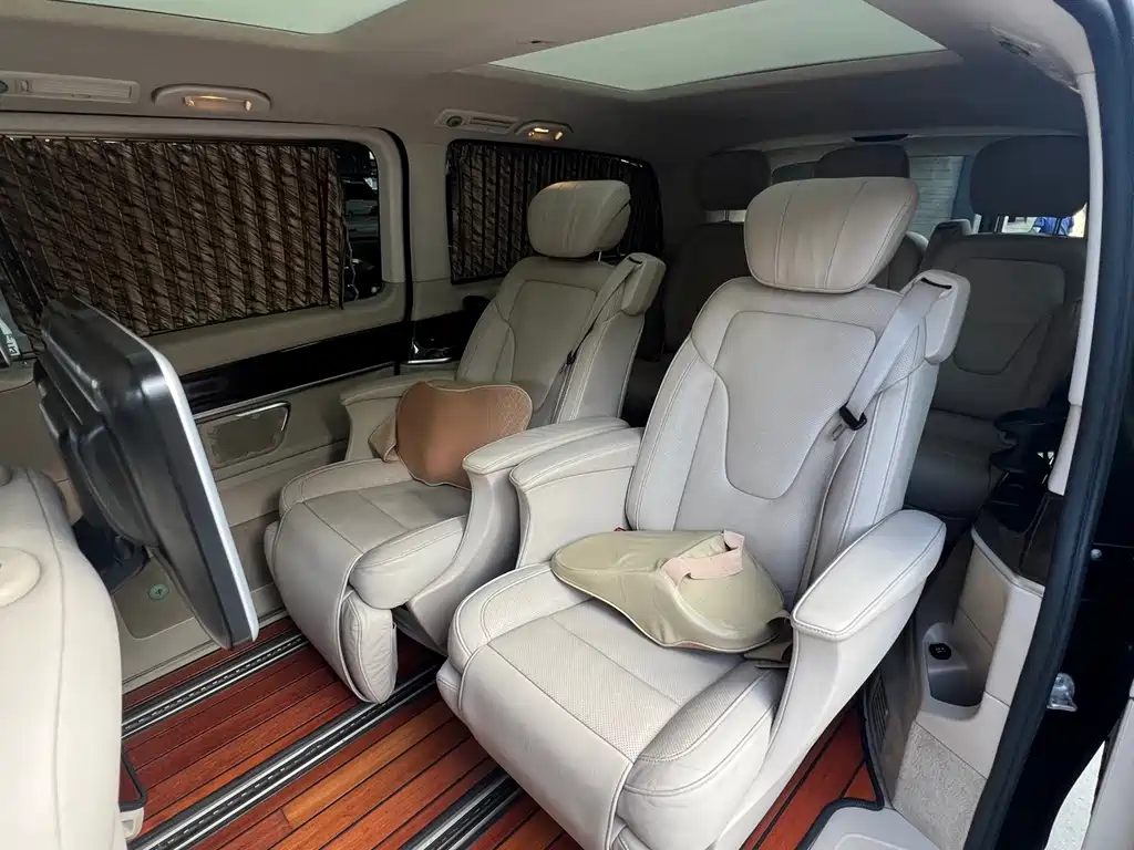 Mercedes-Benz V-Class — миниатюра 6