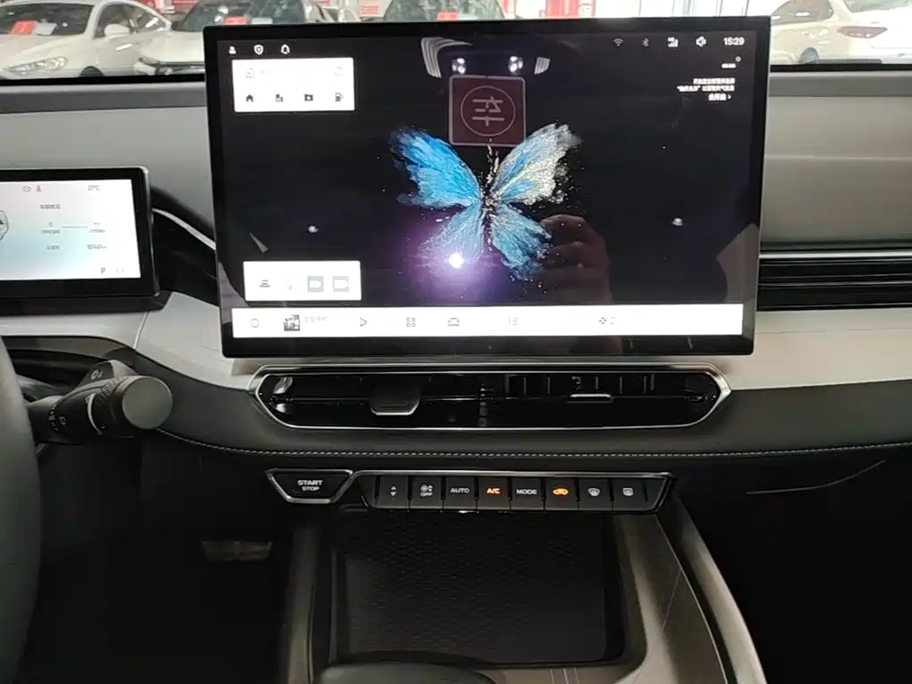 Geely Xingrui — миниатюра 13