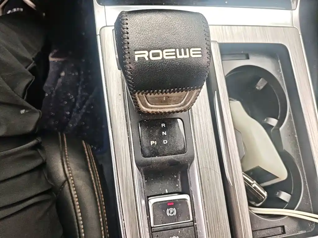 Roewe RX5 New Energy — миниатюра 10