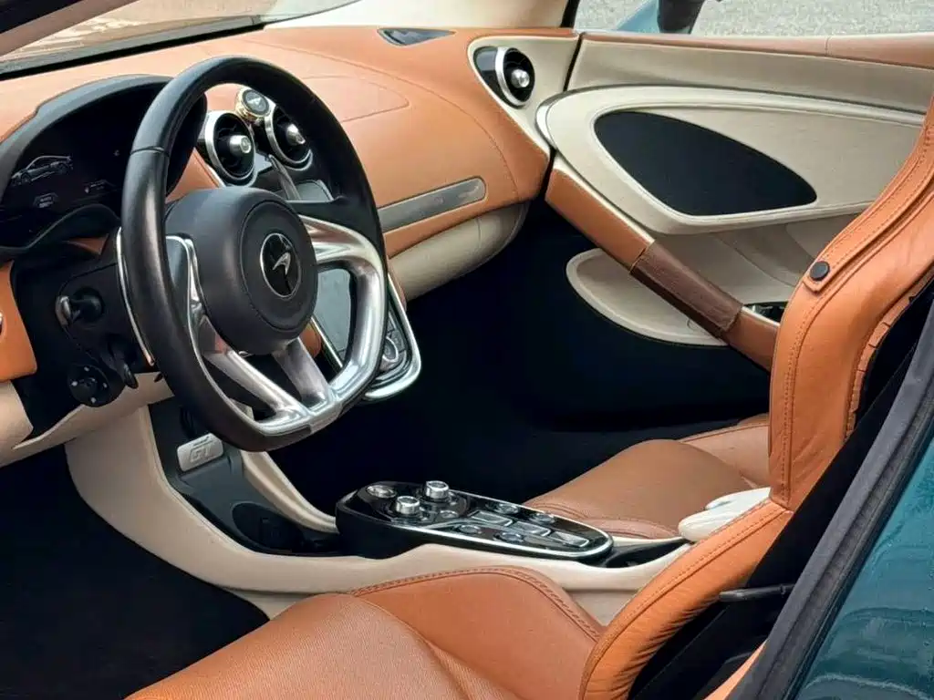 McLaren GT — миниатюра 8