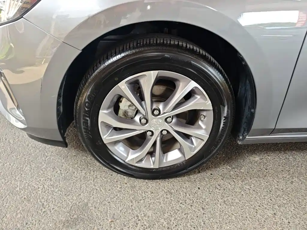 Buick Verano — миниатюра 23