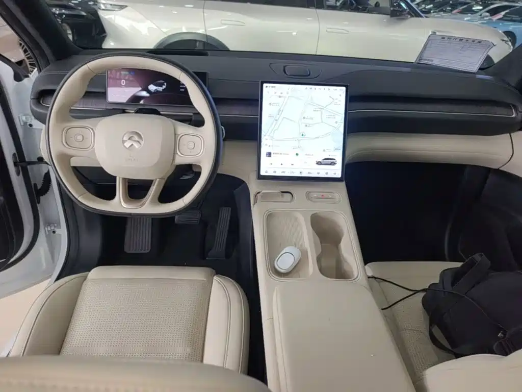 NIO ES6 — миниатюра 10