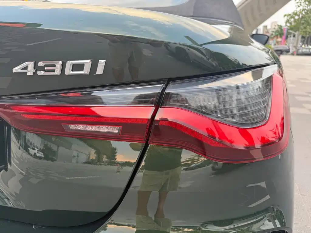 BMW 4 Series — миниатюра 12