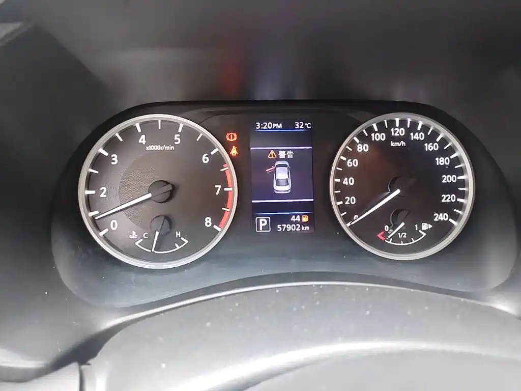 Nissan Sylphy — миниатюра 16