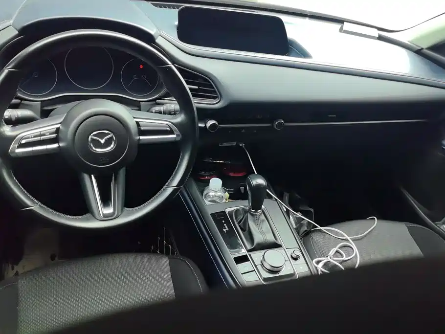Mazda CX-30 — миниатюра 12