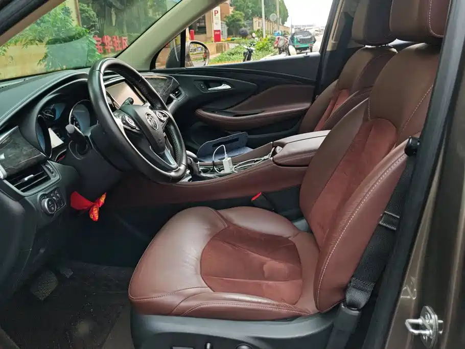 Buick Envision Plus — миниатюра 8