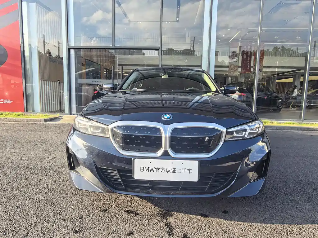BMW i3 — миниатюра 5