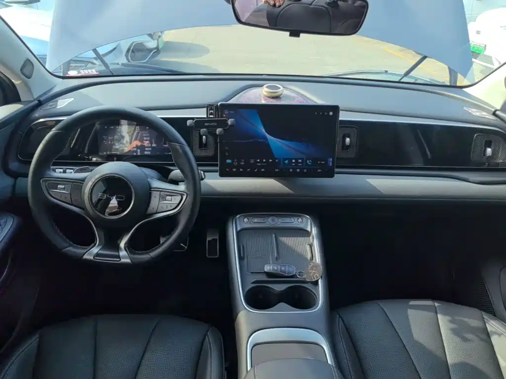 BYD Sealion 05 EV — миниатюра 10