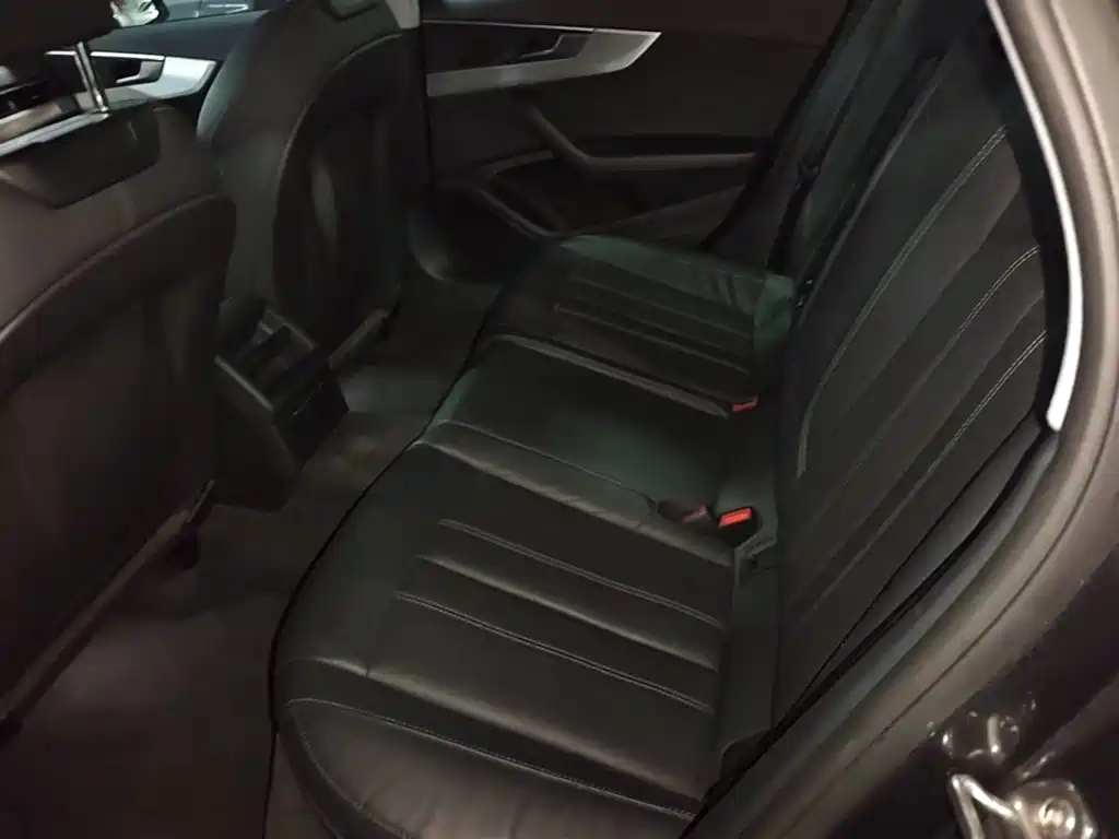 Audi A4L — миниатюра 17