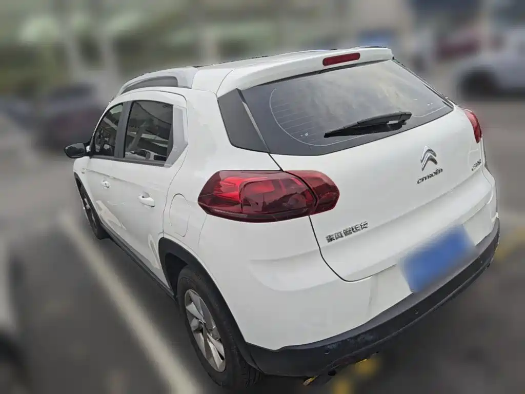 Citroen C3-XR — миниатюра 7