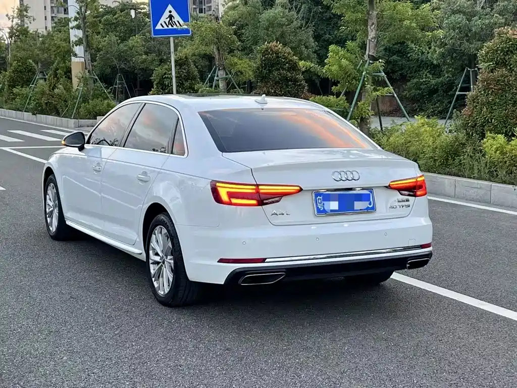 Audi A4L — миниатюра 9