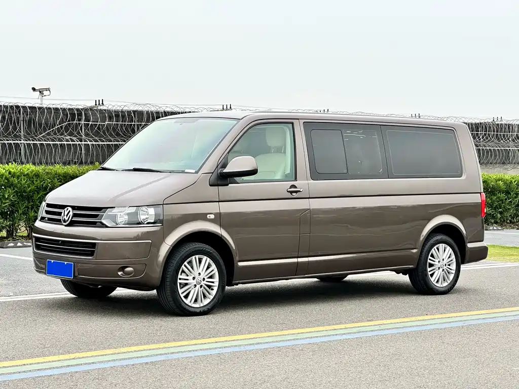 Купить Volkswagen Caravelle