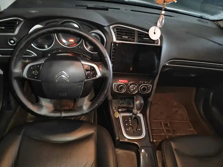 Citroen C4L — миниатюра 12