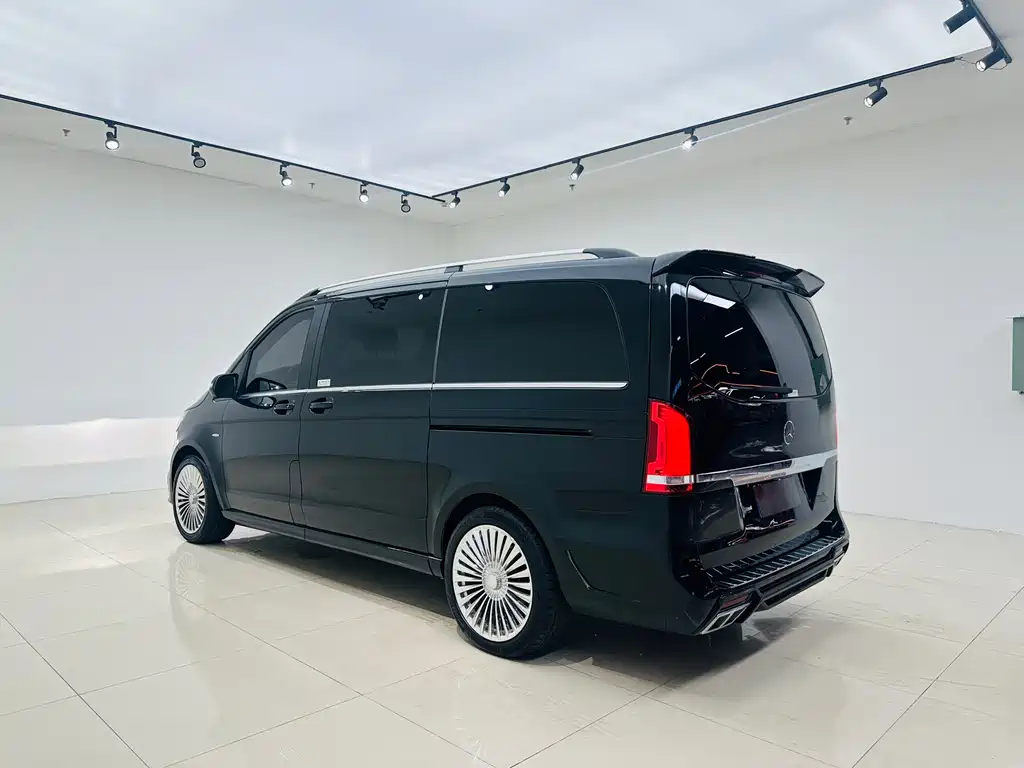 Mercedes-Benz V-Class V 2016 V 260 Luxury