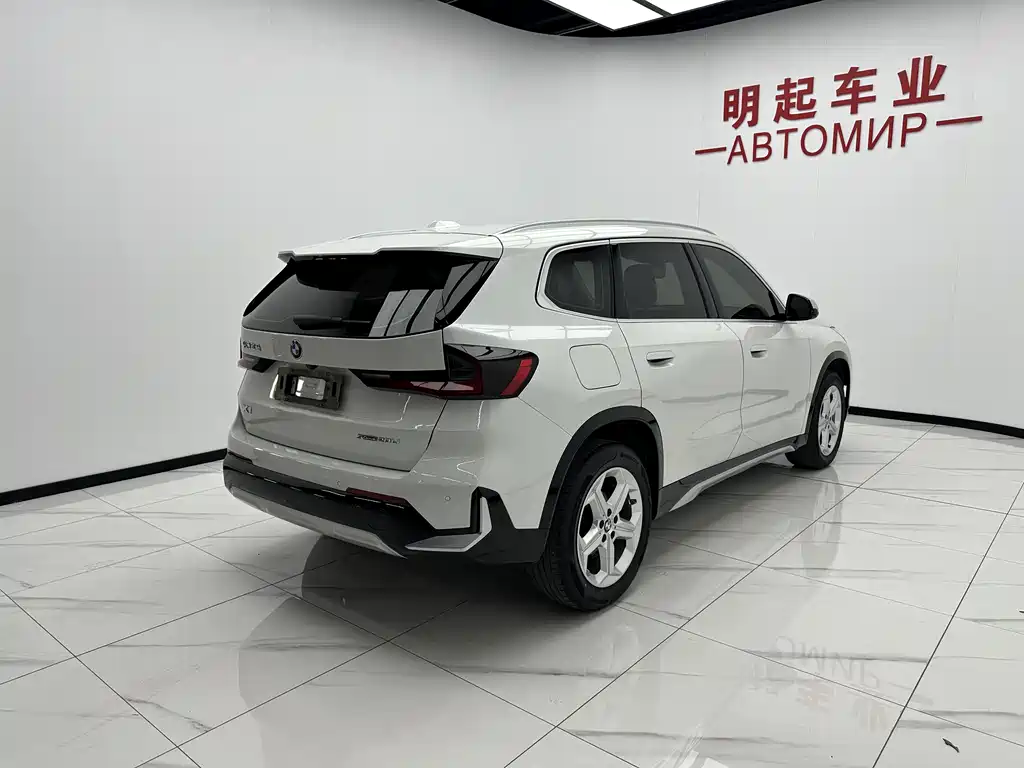 BMW X1 2023 sDrive20Li X